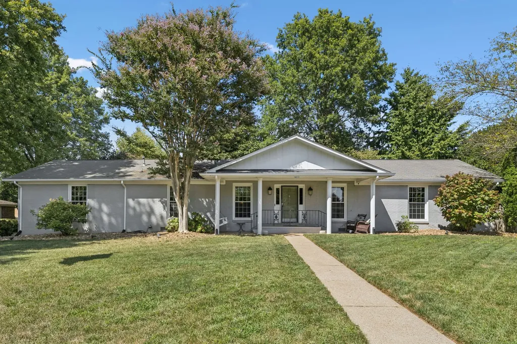 1722 Haynes Drive Murfreesboro TN 37129