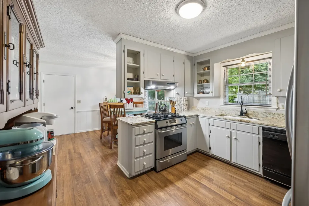 1722 Haynes Drive Murfreesboro TN 37129