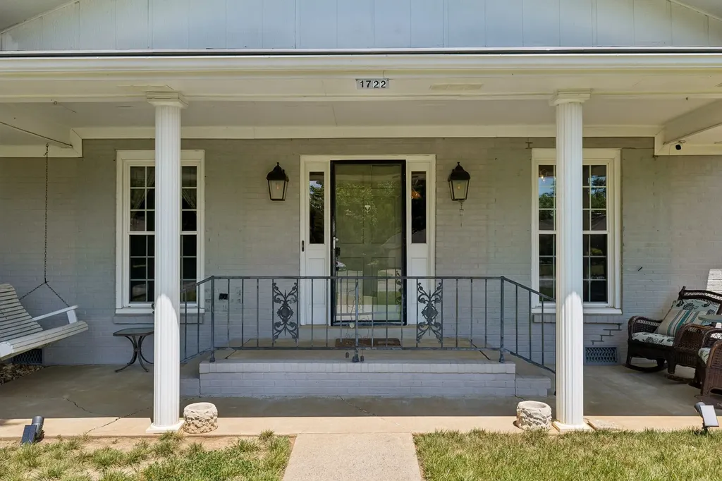 1722 Haynes Drive Murfreesboro TN 37129