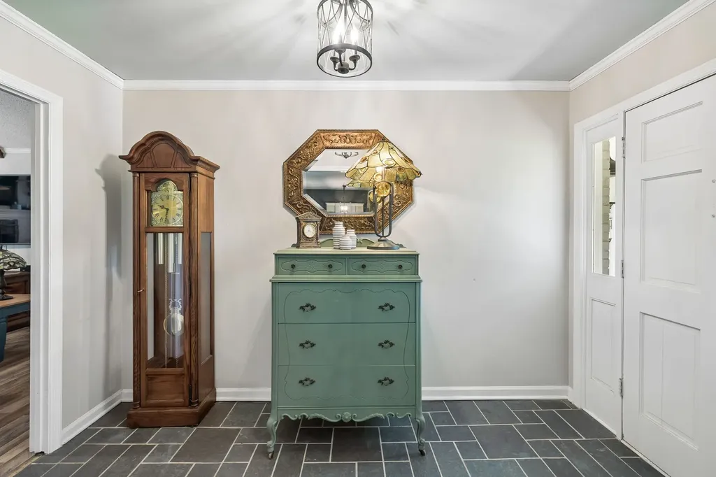 1722 Haynes Drive Murfreesboro TN 37129