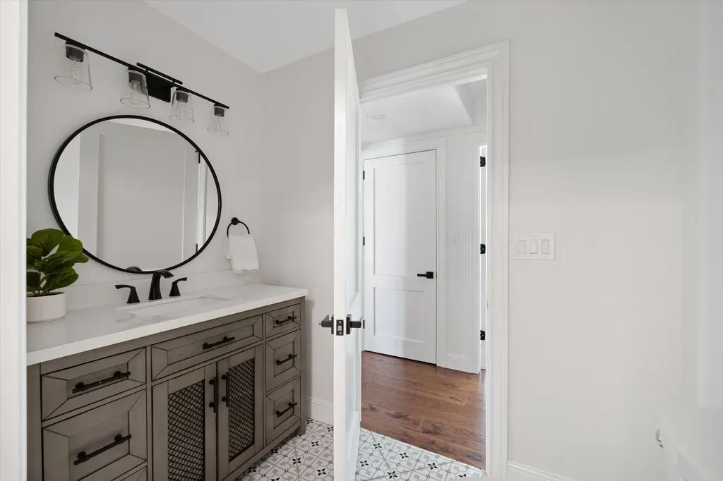 8115 Vaden Drive Brentwood TN 37027
