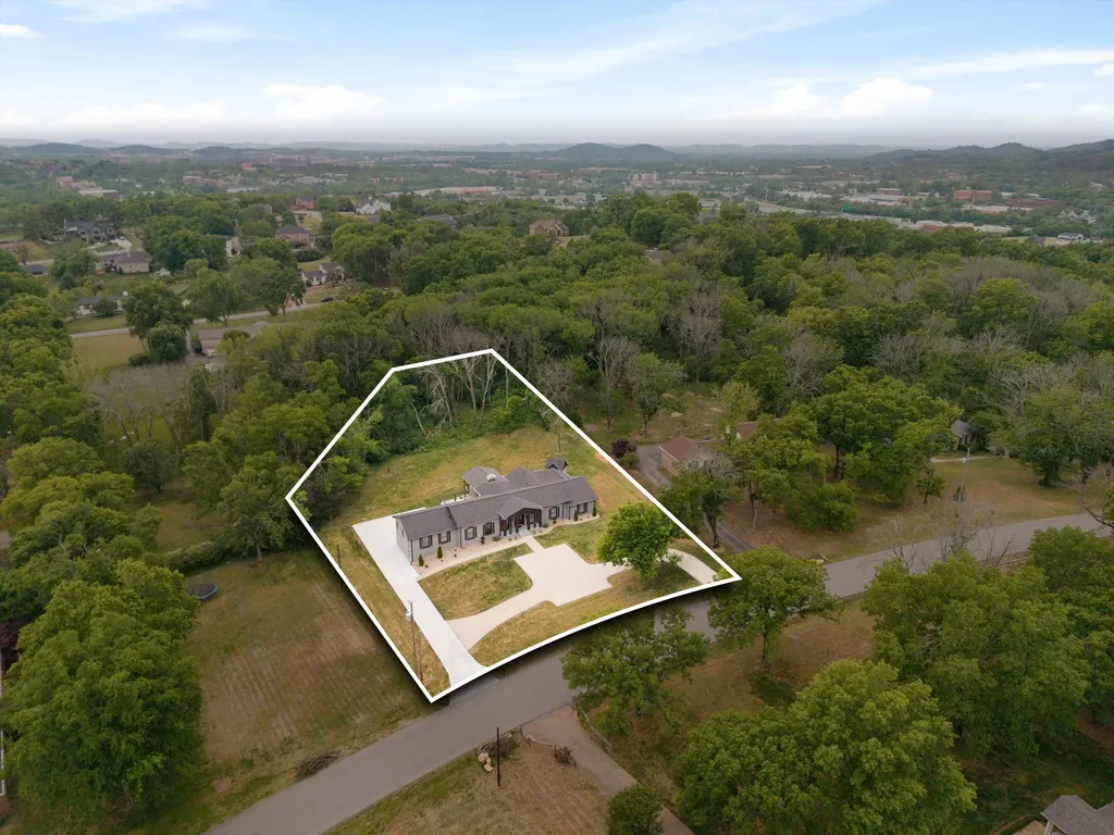 8115 Vaden Drive Brentwood TN 37027