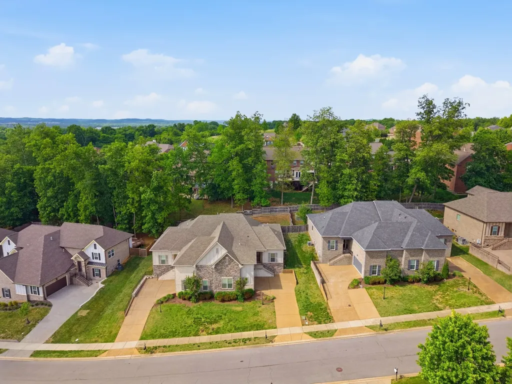 168 Cobbler Circle Hendersonville TN 37075