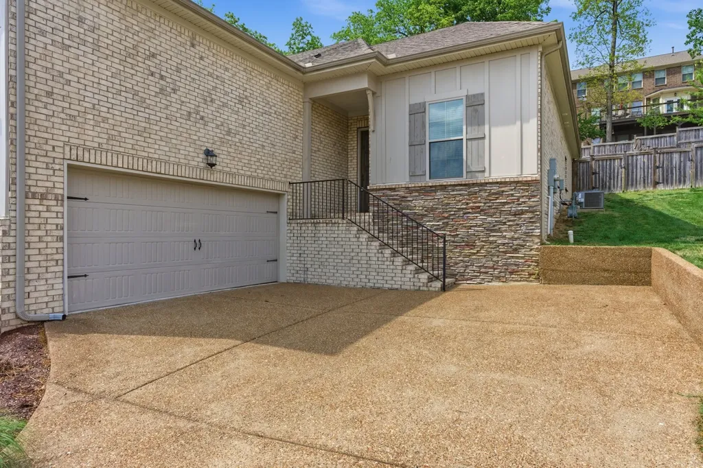 168 Cobbler Circle Hendersonville TN 37075