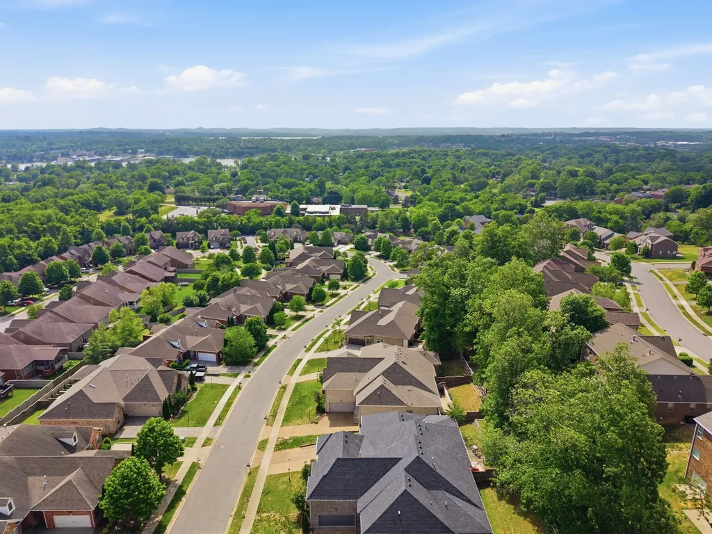 168 Cobbler Circle Hendersonville TN 37075