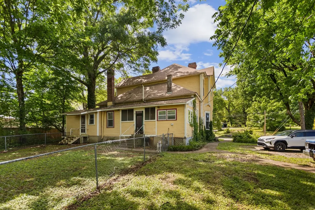 617 Mulberry Avenue Fayetteville TN 37334