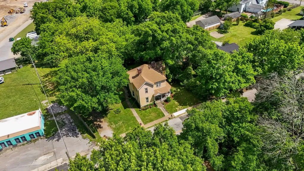617 Mulberry Avenue Fayetteville TN 37334