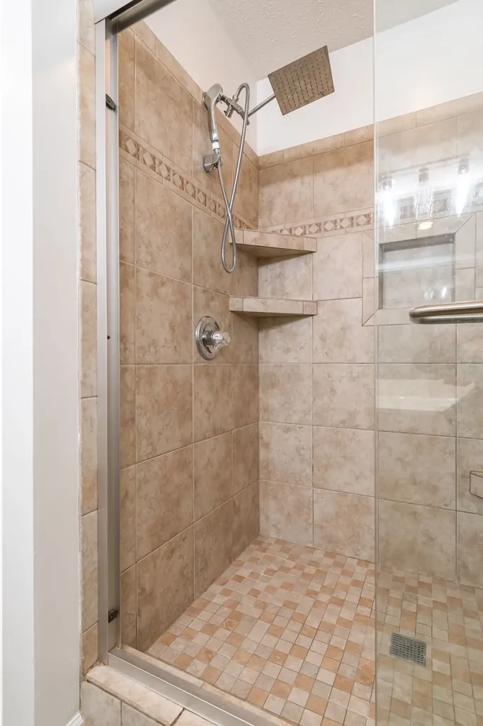 110 W Braxton Lane Hendersonville TN 37075