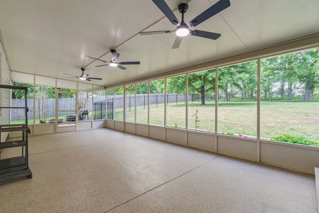 110 W Braxton Lane Hendersonville TN 37075