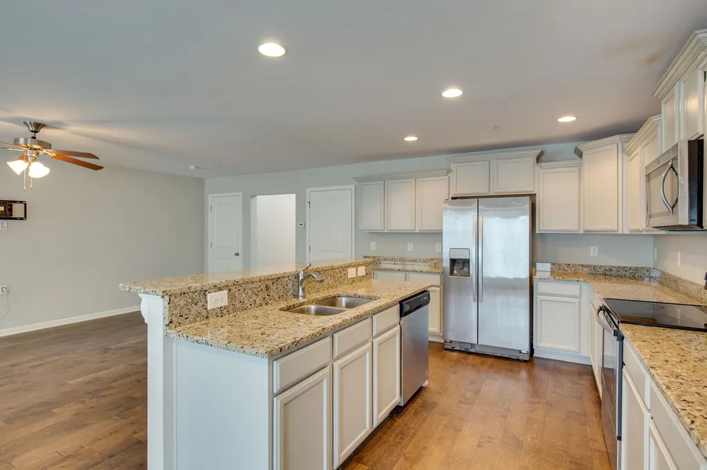 4018 Commons Drive Spring Hill TN 37174