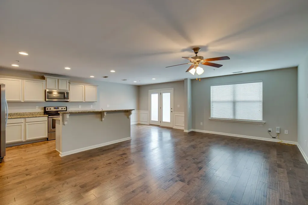4018 Commons Drive Spring Hill TN 37174