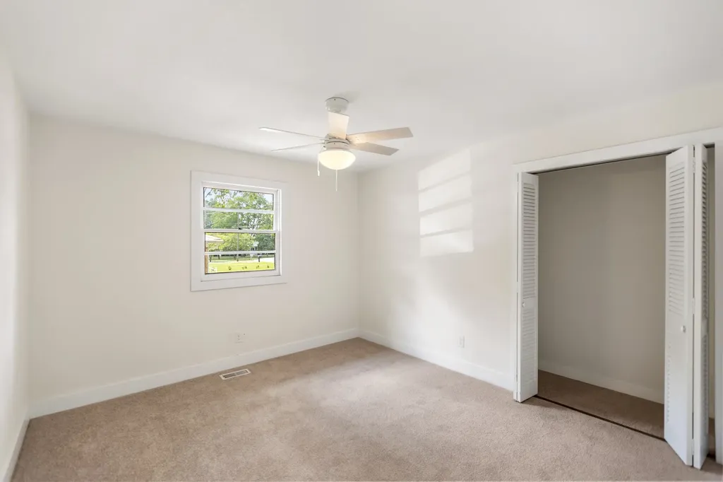 128 Bel Aire Drive Winchester TN 37398