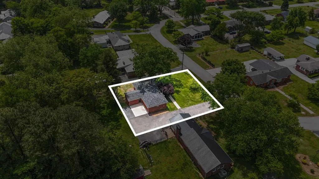 128 Bel Aire Drive Winchester TN 37398