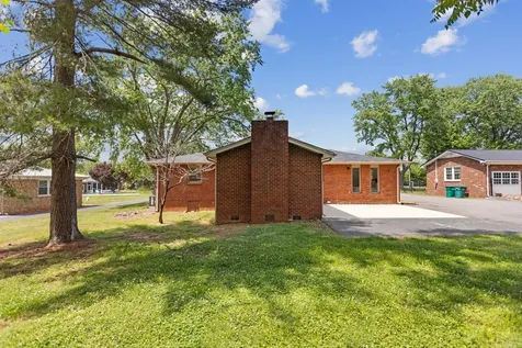 128 Bel Aire Drive Winchester TN 37398