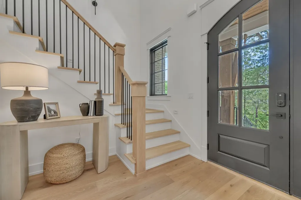 6551 Brownlee Drive Nashville TN 37205
