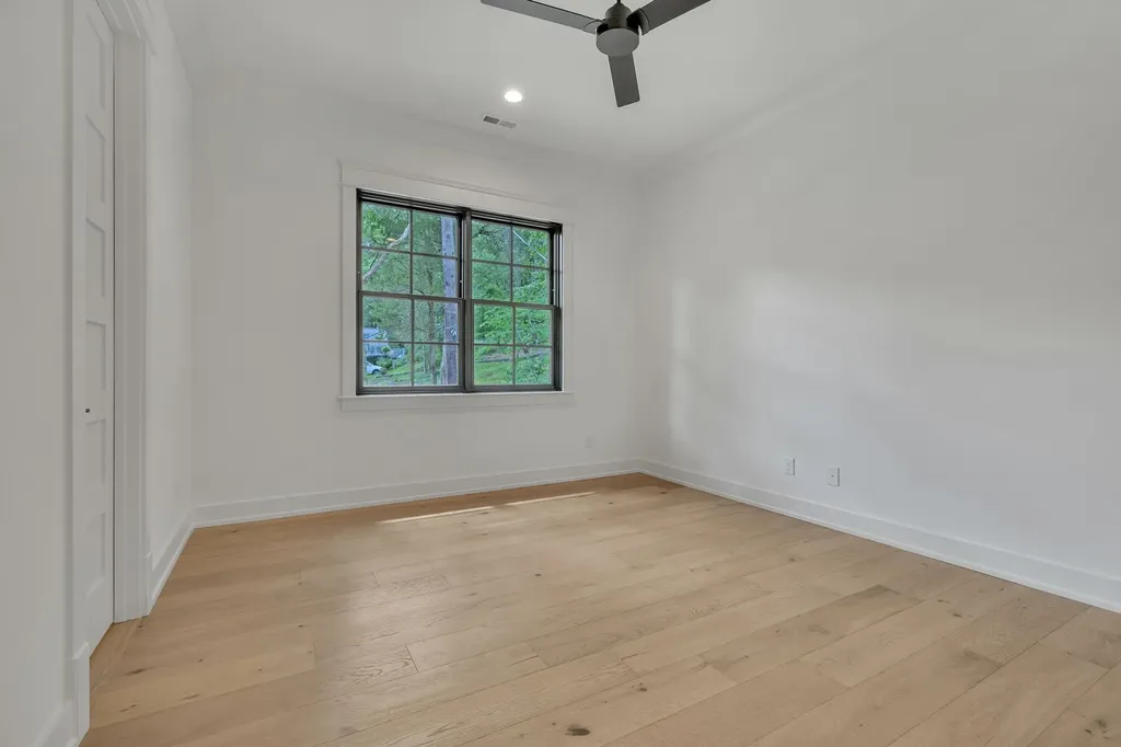 6551 Brownlee Drive Nashville TN 37205