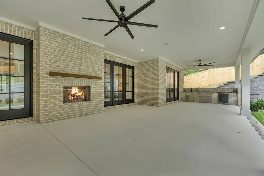 6551 Brownlee Drive Nashville TN 37205