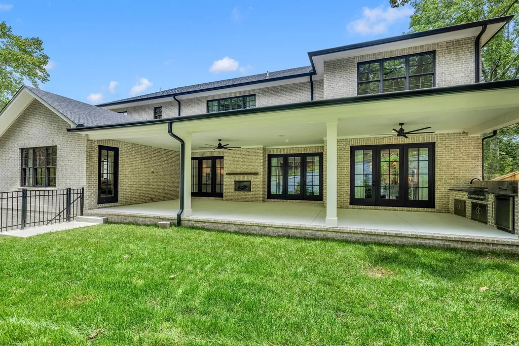 6551 Brownlee Drive Nashville TN 37205