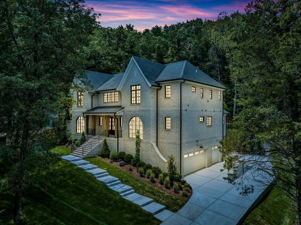 6551 Brownlee Drive Nashville TN 37205