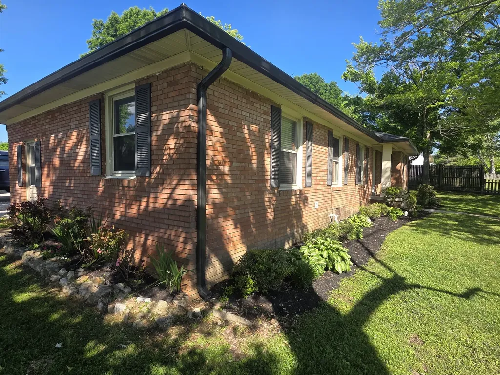 1306 Old Estill Springs Road Tullahoma TN 37388