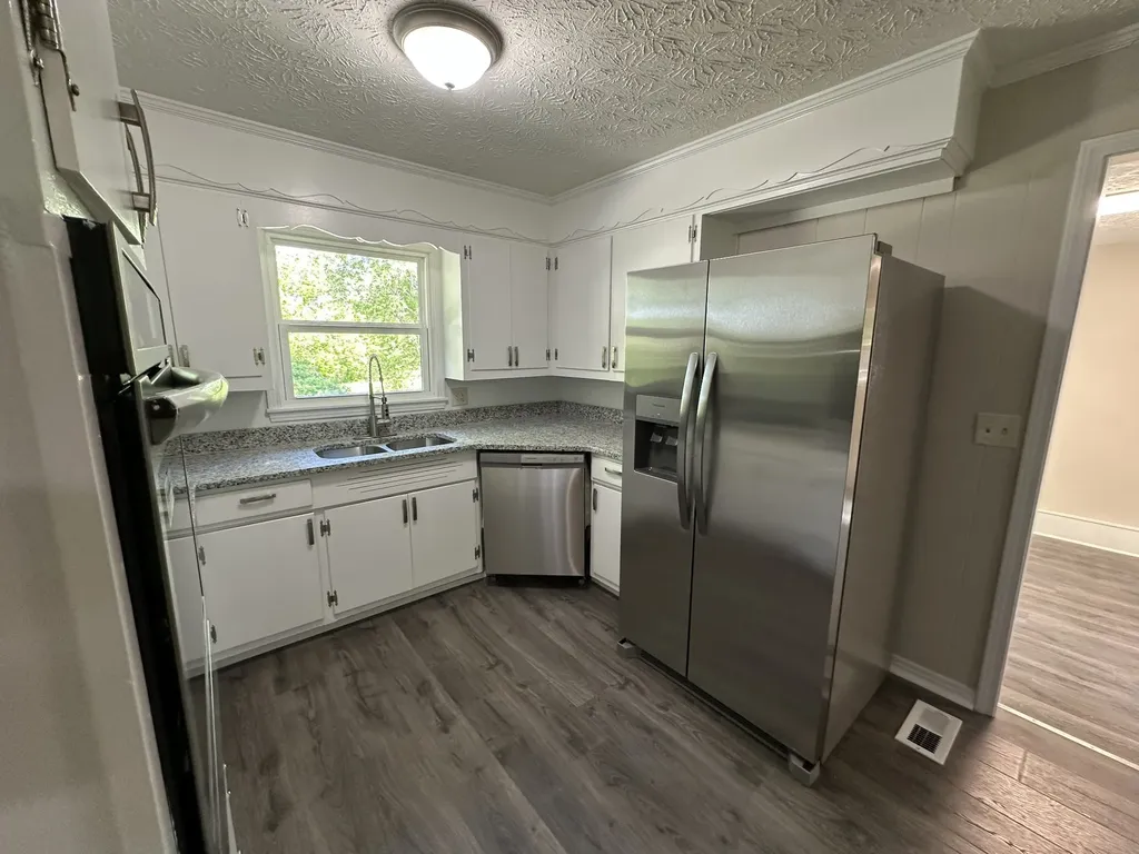 198 Epperson Avenue Cookeville TN 38506