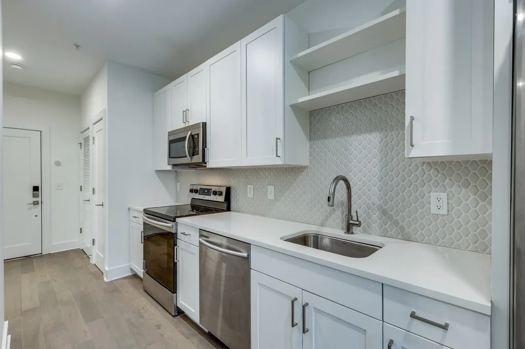 1041 E Trinity Lane Nashville TN 37216
