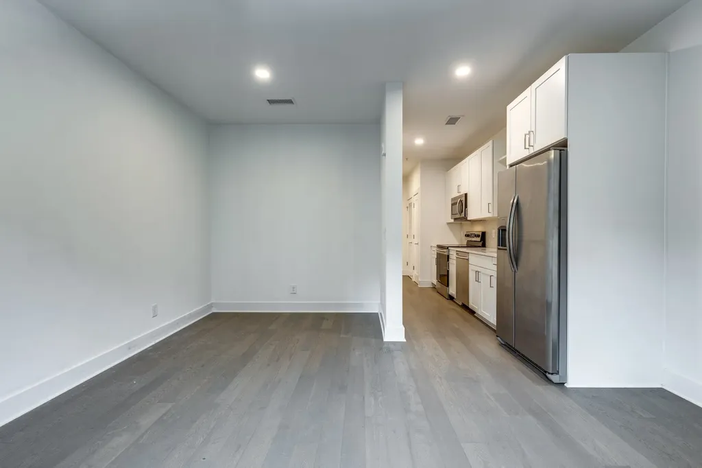 1041 E Trinity Lane Nashville TN 37216