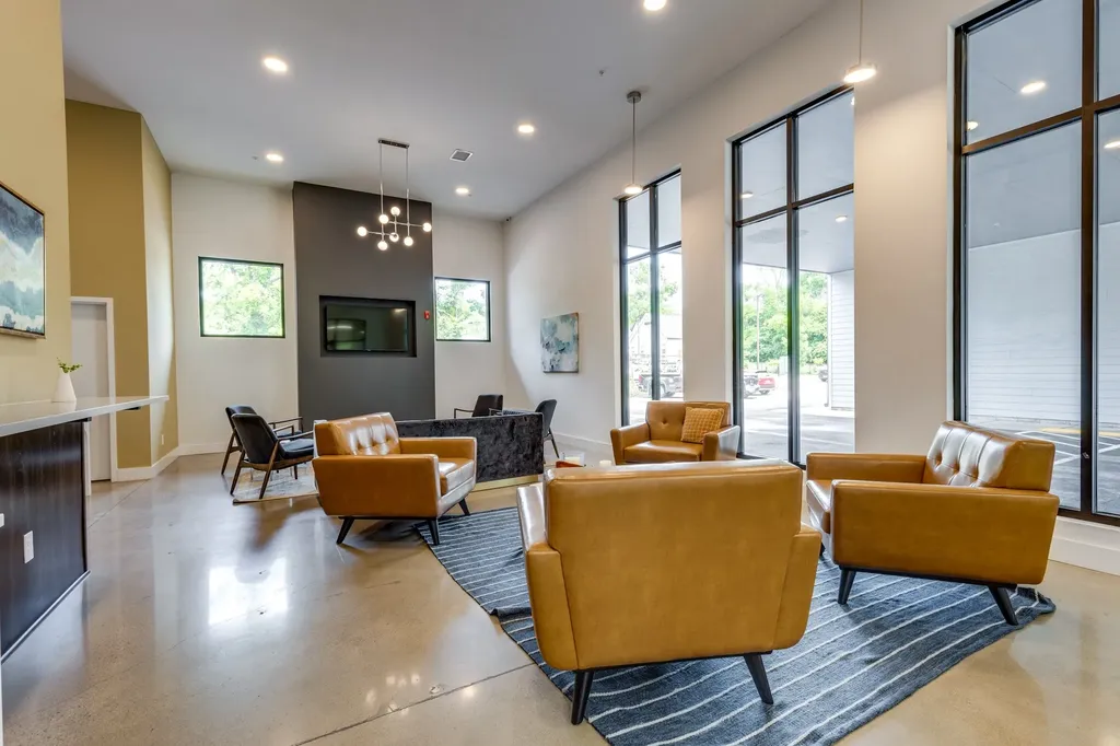 1041 E Trinity Lane Nashville TN 37216