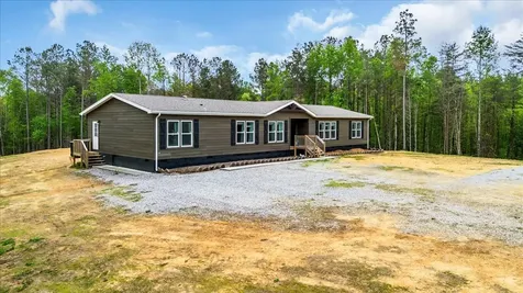 195 Roddy Springs Road Tracy City TN 37387