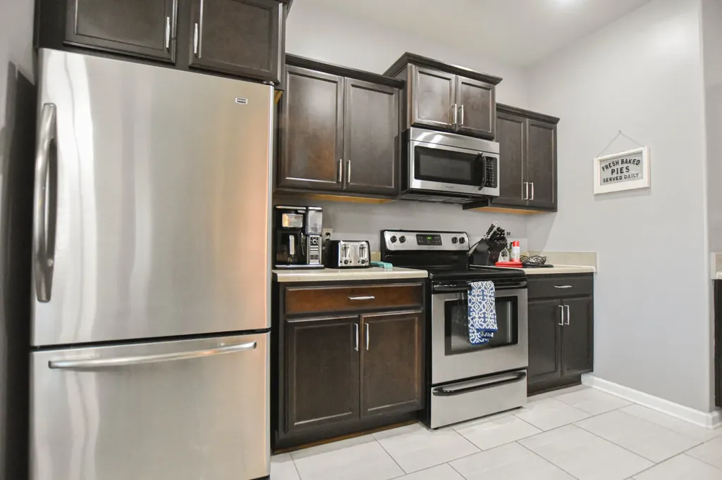 3765 Silver Fox Lane Clarksville TN 37040