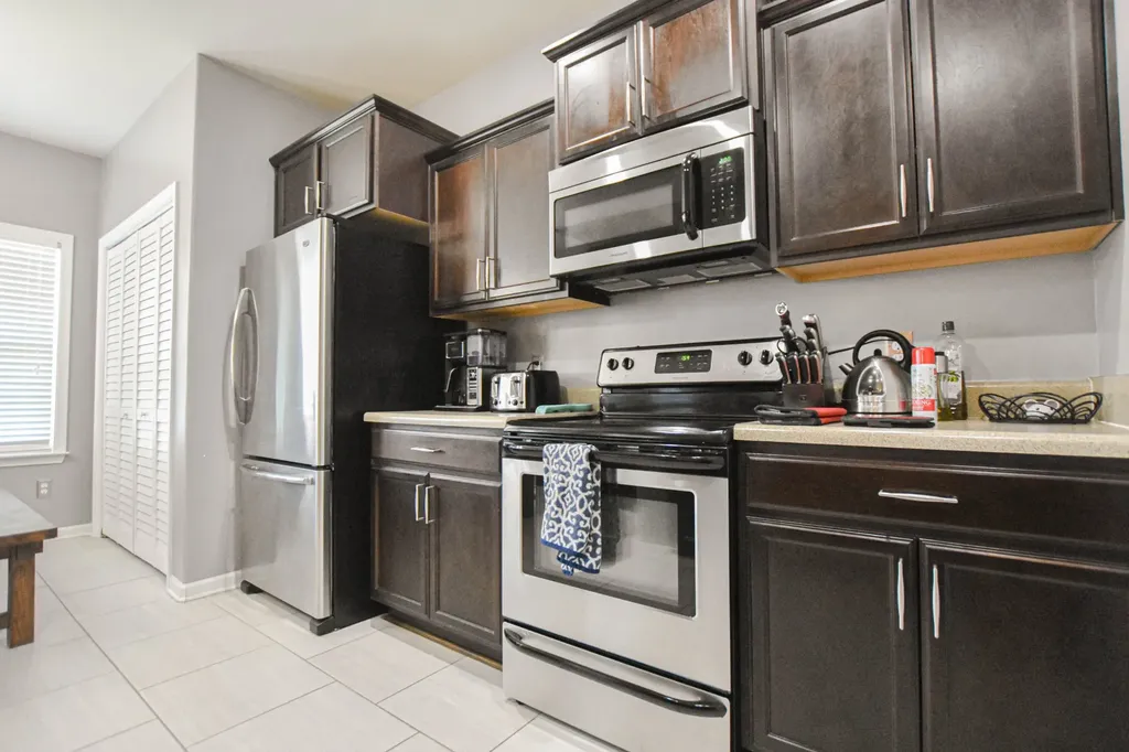 3765 Silver Fox Lane Clarksville TN 37040