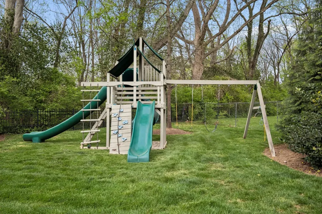 3910 Wayland Drive Nashville TN 37215