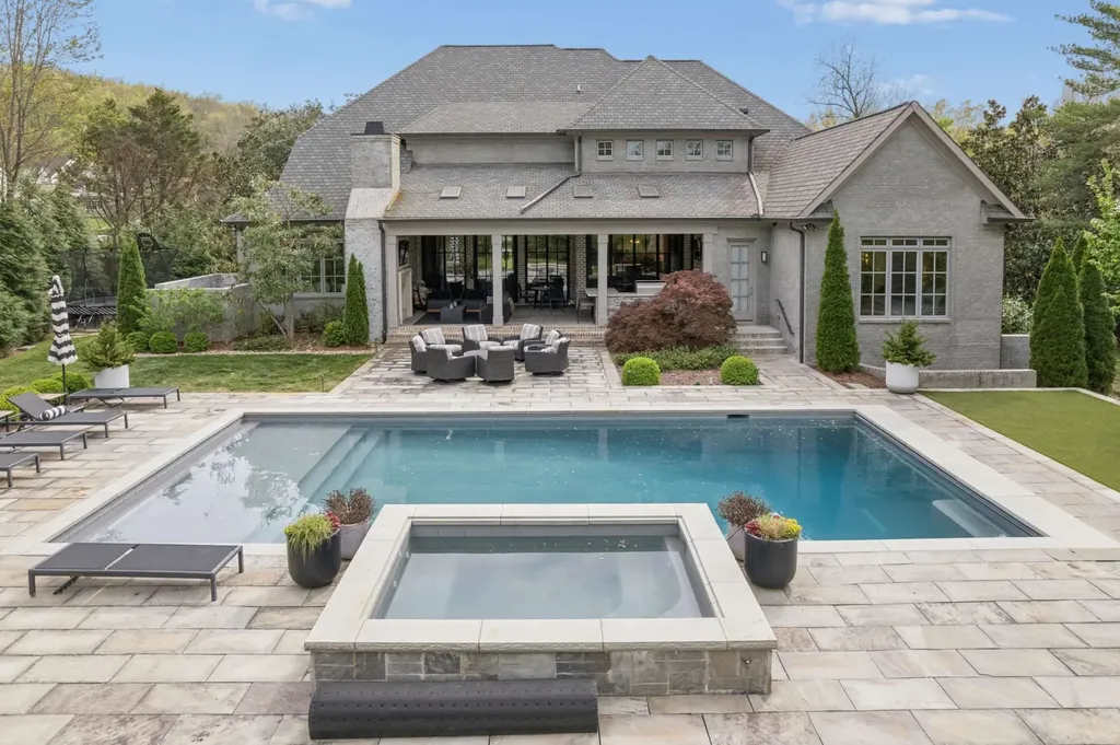 3910 Wayland Drive Nashville TN 37215