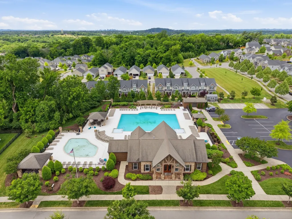 1421 Riverbrook Drive Hermitage TN 37076