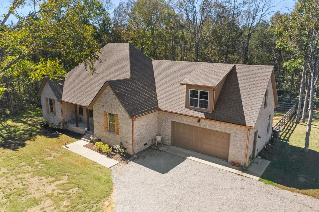 2320 Bob Cheek Road Lewisburg TN 37091