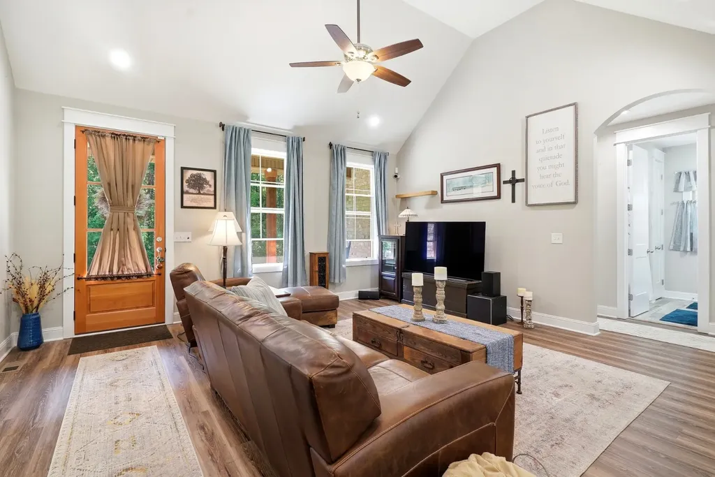 2320 Bob Cheek Road Lewisburg TN 37091