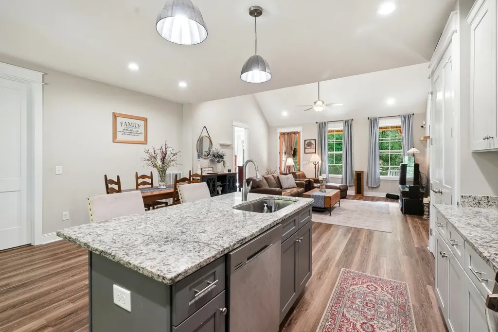 2320 Bob Cheek Road Lewisburg TN 37091