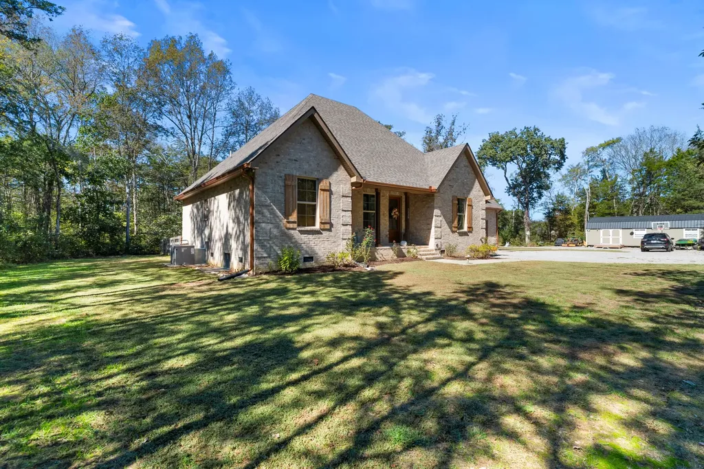 2320 Bob Cheek Road Lewisburg TN 37091