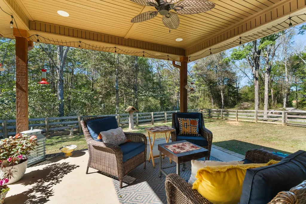 2320 Bob Cheek Road Lewisburg TN 37091