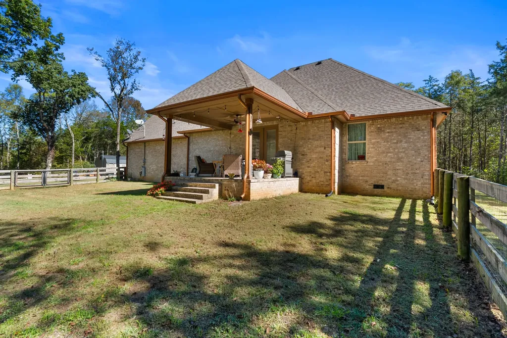 2320 Bob Cheek Road Lewisburg TN 37091