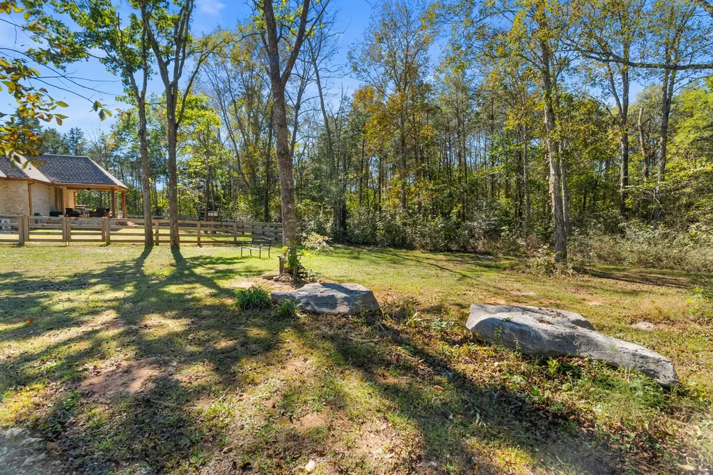 2320 Bob Cheek Road Lewisburg TN 37091