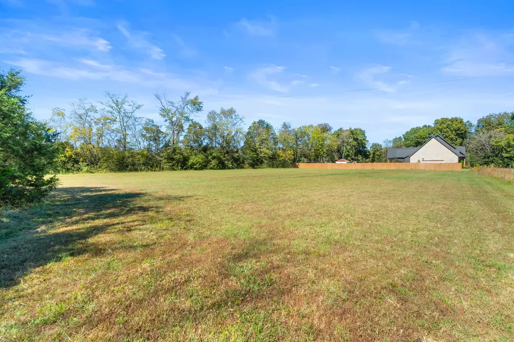2320 Bob Cheek Road Lewisburg TN 37091