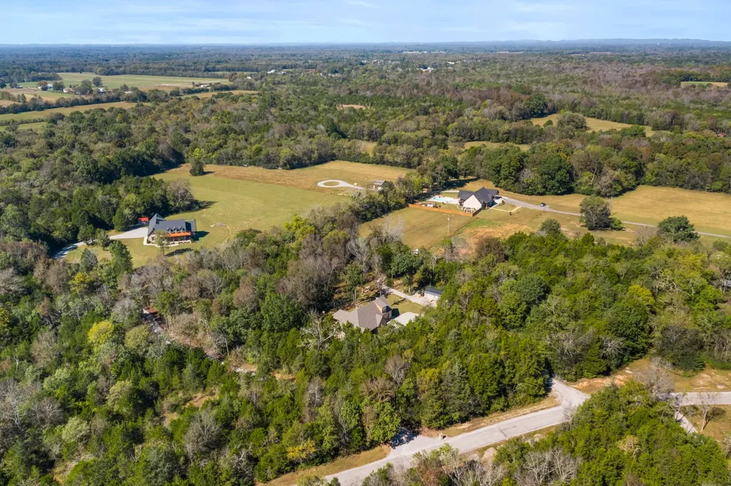 2320 Bob Cheek Road Lewisburg TN 37091