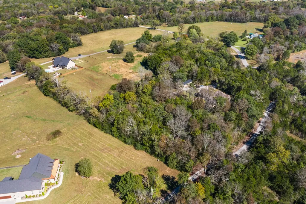 2320 Bob Cheek Road Lewisburg TN 37091