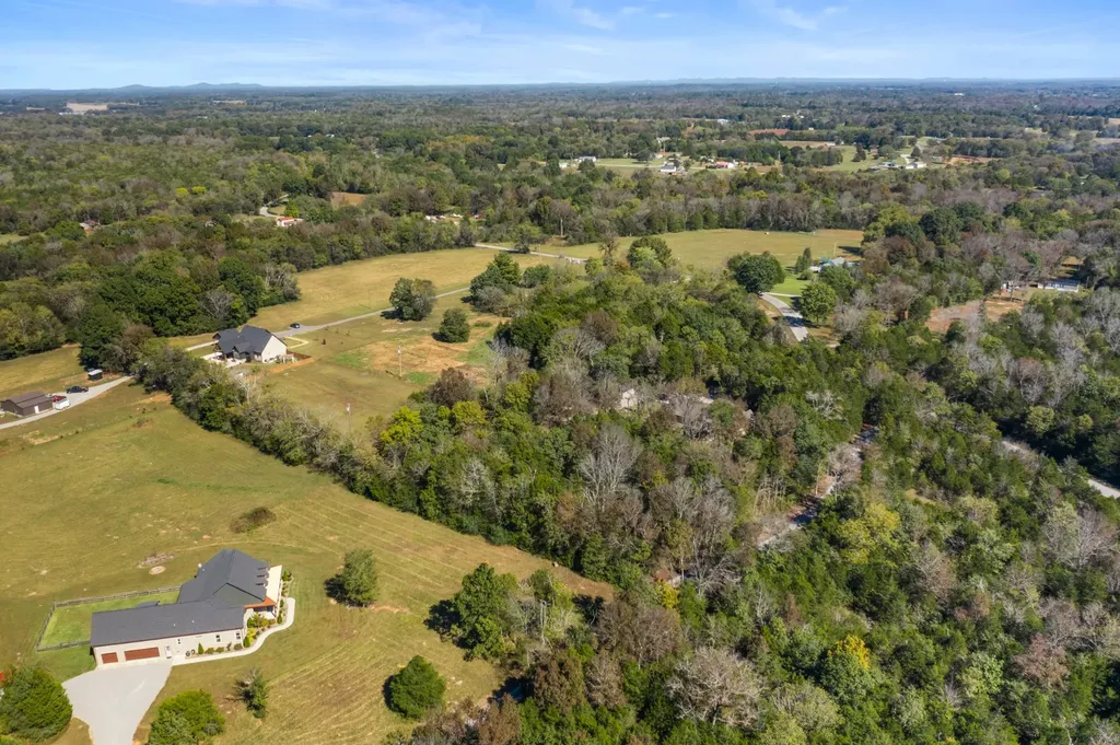 2320 Bob Cheek Road Lewisburg TN 37091