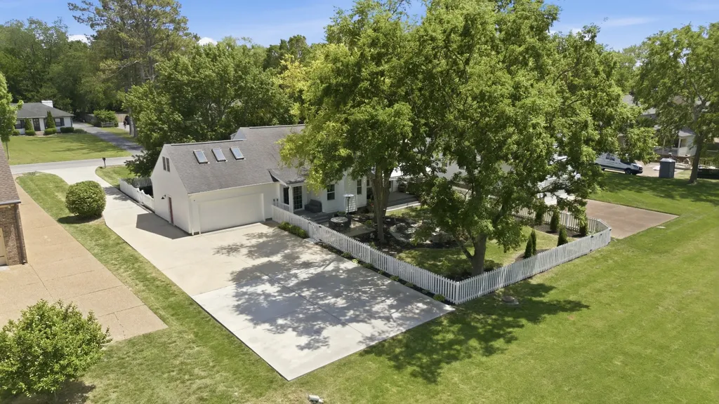 310 Cotton Lane Franklin TN 37069