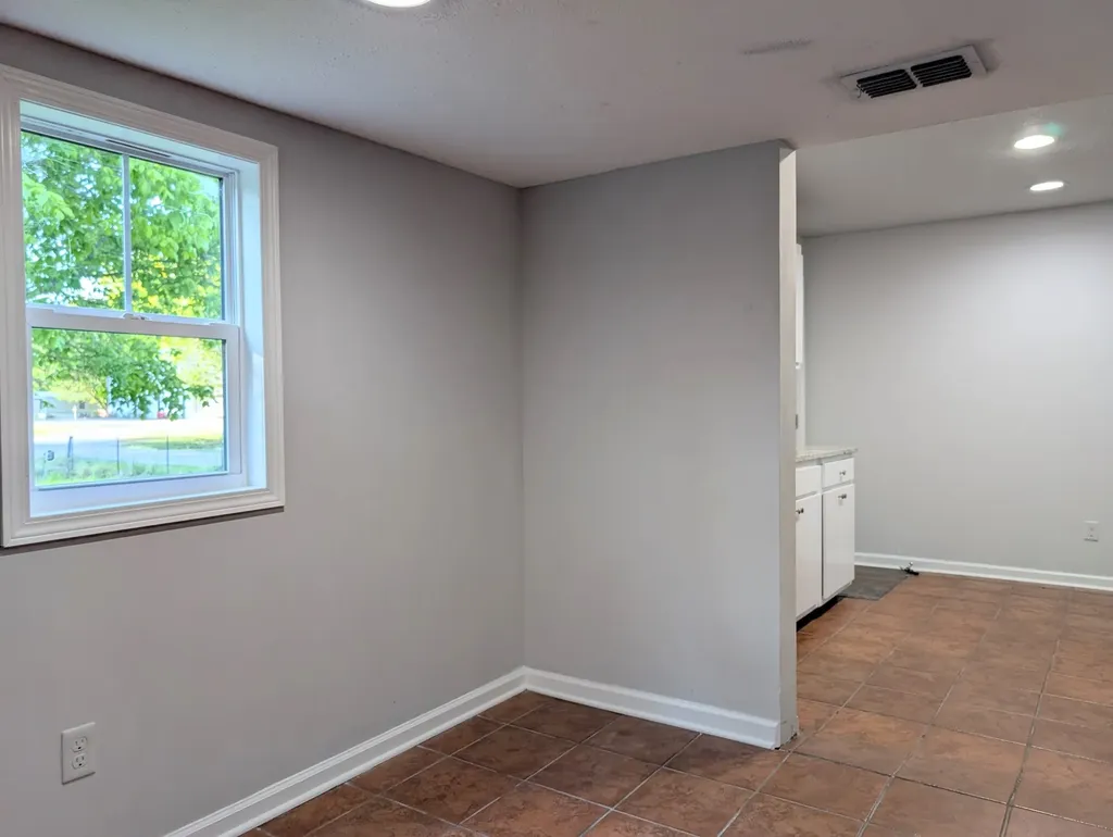 815 E Grundy Street Tullahoma TN 37388