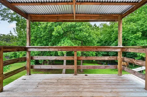 2381 Palmyra Road Palmyra TN 37142