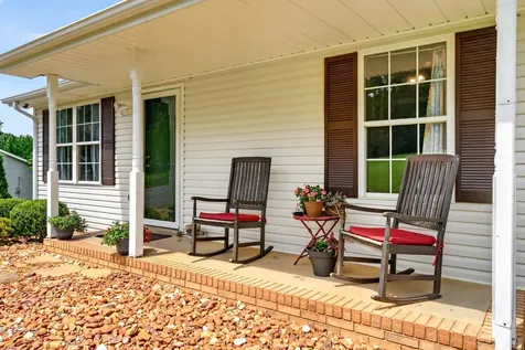2381 Palmyra Road Palmyra TN 37142