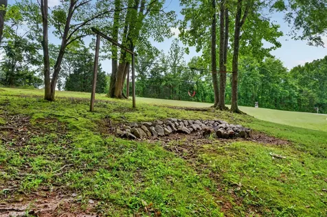 2381 Palmyra Road Palmyra TN 37142